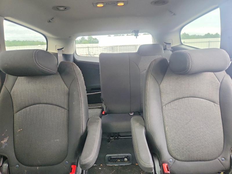 Photo 10 from auction – 2015 CHEVROLET TRAVERSE with VIN 1GNKVGKD3FJ130495