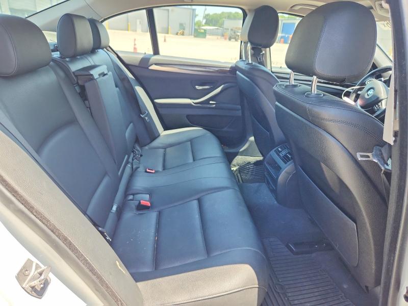 Photo 10 from auction – 2016 BMW 528 with VIN WBA5A5C57GG354457