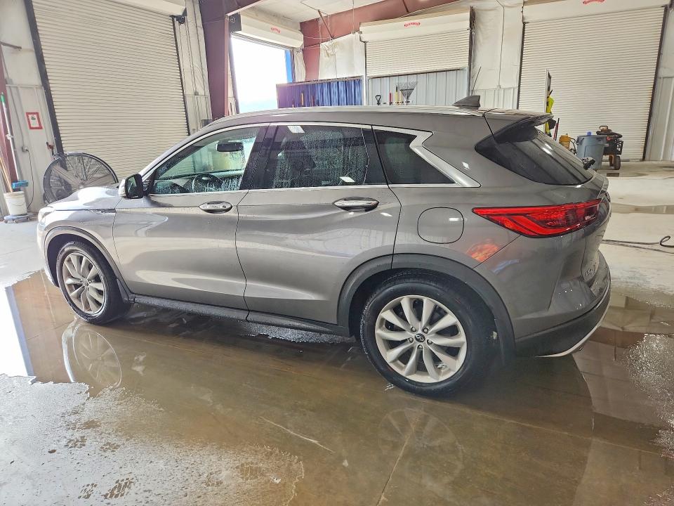Photo 2 from auction – 2019 INFINITI QX50 with VIN 3PCAJ5M36KF117458