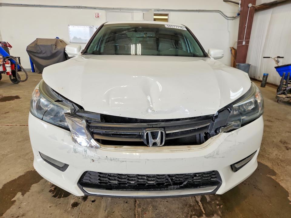 Photo 5 from auction – 2014 HONDA ACCORD with VIN 1HGCR2F84EA806342