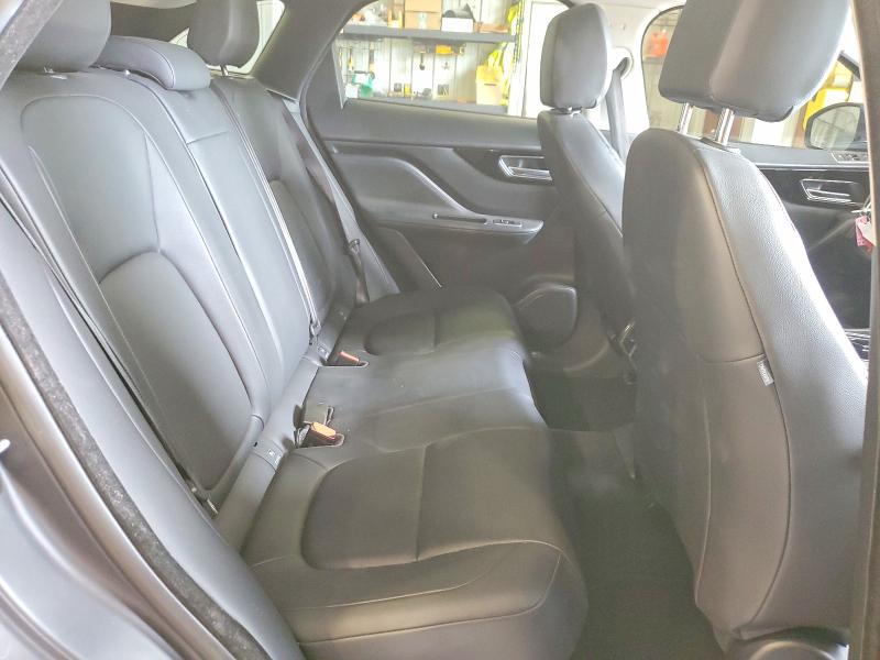 Zdjęcie 11 z aukcji – 2017 JAGUAR F-PACE z VIN SADCJ2BV4HA085028