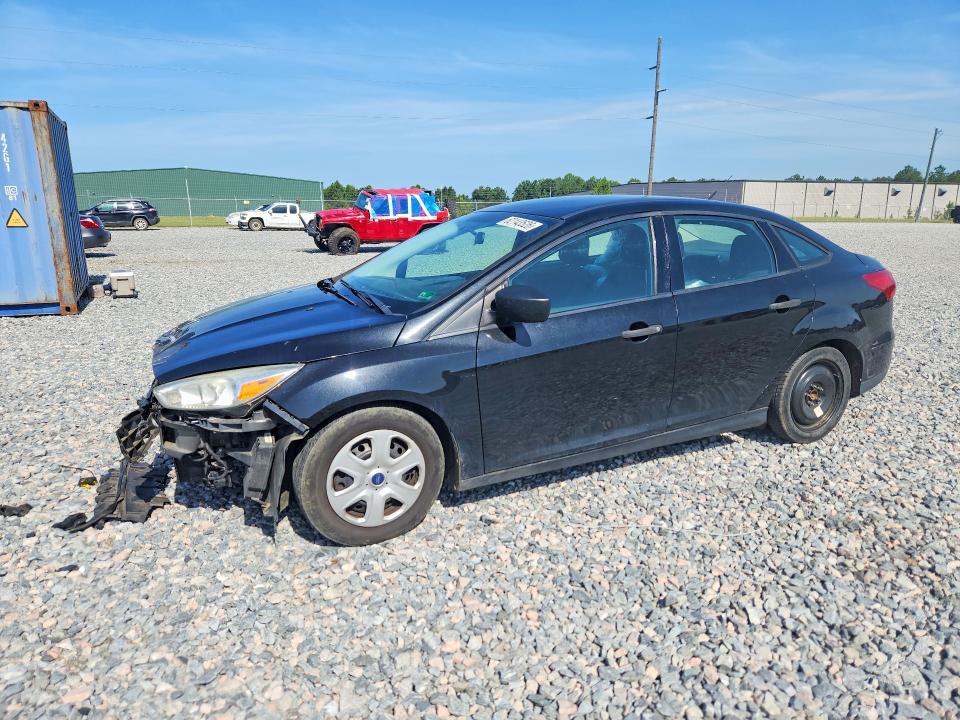 FORD FOCUS 2015 с VIN 1FADP3E28FL355942 - Снимка от търг