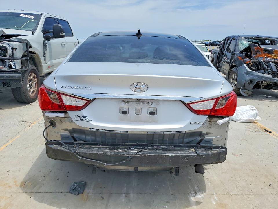 Photo 6 from auction – 2013 HYUNDAI SONATA with VIN 5NPEC4AC7DH687323