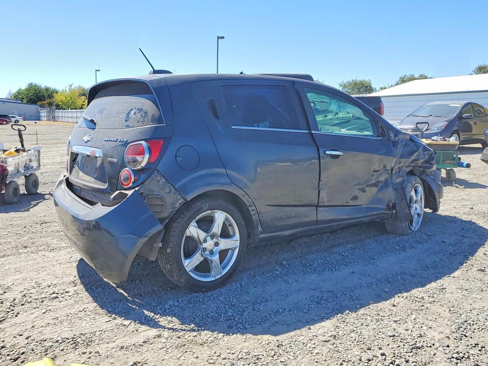 Photo 3 from auction – 2015 CHEVROLET SONIC with VIN 1G1JE6SB1F4140351