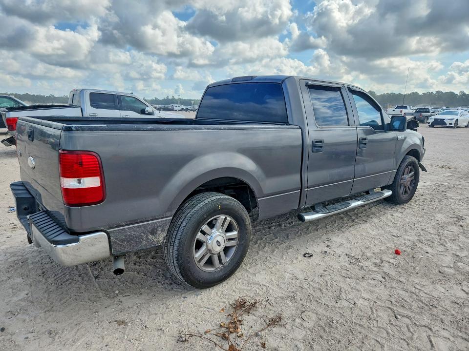 Photo 3 from auction – 2006 FORD F150 with VIN 1FTPW12V06FA82863