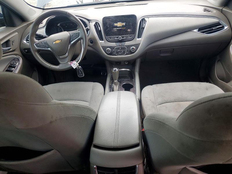 Photo 8 from auction – 2018 CHEVROLET MALIBU with VIN 1G1ZD5ST6JF166322