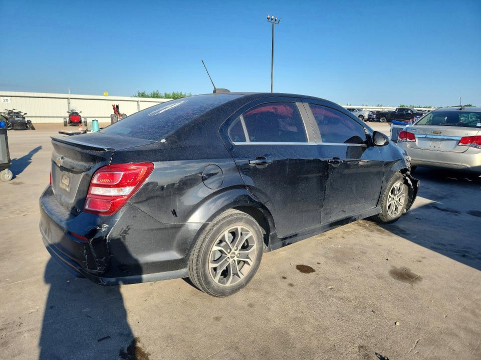 Photo 3 from auction – 2017 CHEVROLET SONIC with VIN 1G1JD5SH2H4143859