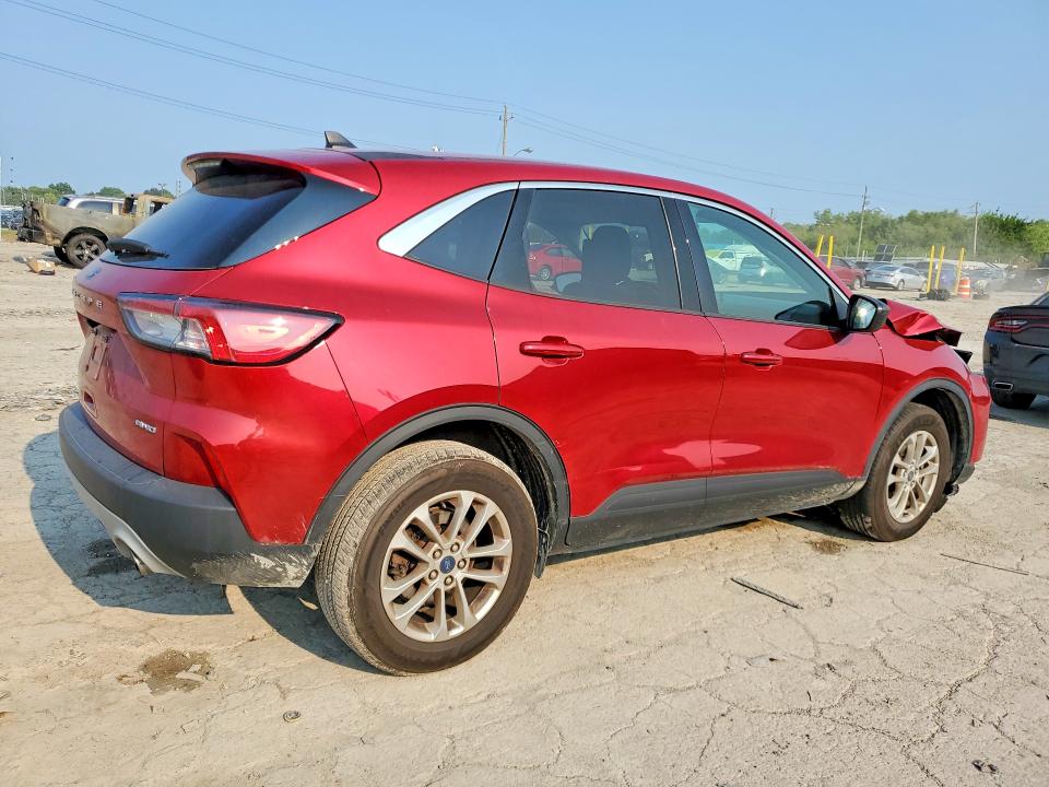 Photo 3 from auction – 2022 FORD ESCAPE with VIN 1FMCU9G60NUB55076