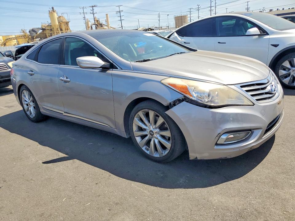 Photo 4 from auction – 2012 HYUNDAI AZERA with VIN KMHFH4JG3CA179456