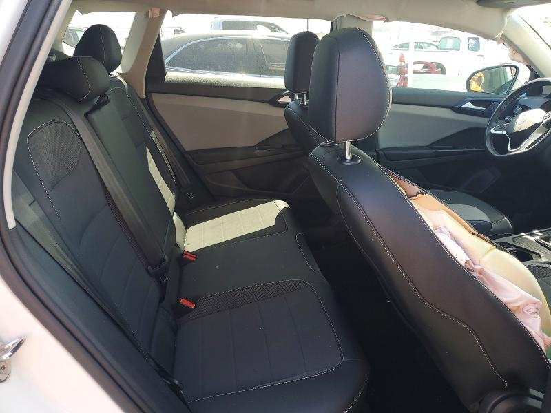 Photo 10 from auction – 2022 VOLKSWAGEN TAOS with VIN 3VVLX7B24NM058408