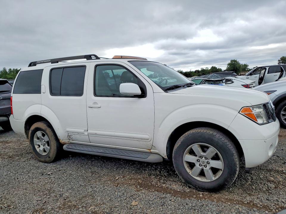 Photo 4 from auction – 2007 NISSAN PATHFINDER with VIN 5N1AR18W47C635218
