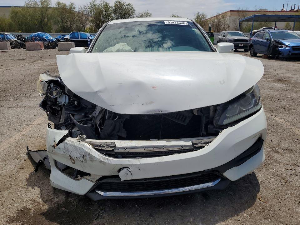 Photo 5 from auction – 2017 HONDA ACCORD with VIN 1HGCR2F87HA144213