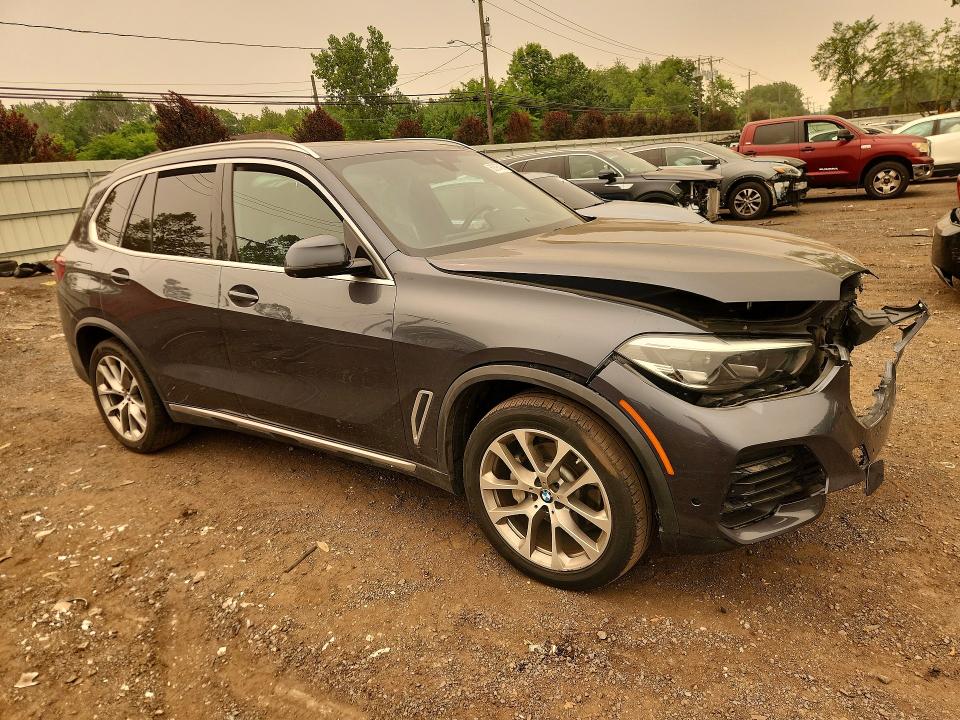Photo 4 from auction – 2022 BMW X5 with VIN 5UXCR6C0XN9M87825