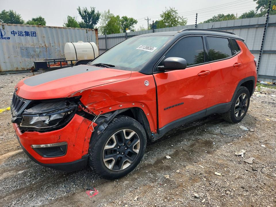 JEEP COMPASS 2017 with VIN 3C4NJDDB2HT667060 - Photo from auction