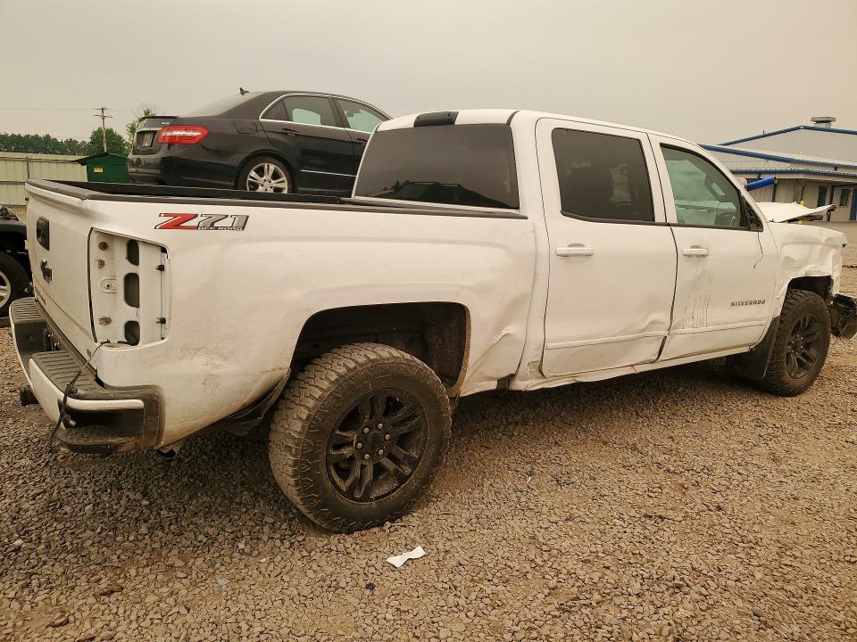 Photo 3 from auction – 2018 CHEVROLET SILVERADO with VIN 3GCUKREC2JG485158