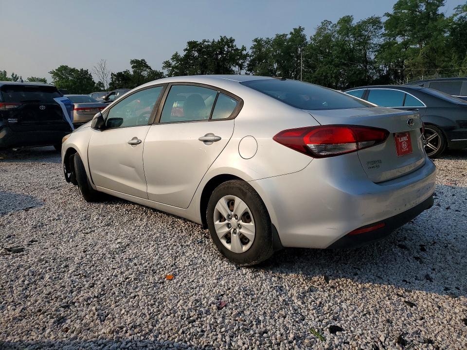 Photo 2 from auction – 2017 KIA FORTE with VIN 3KPFK4A79HE159528