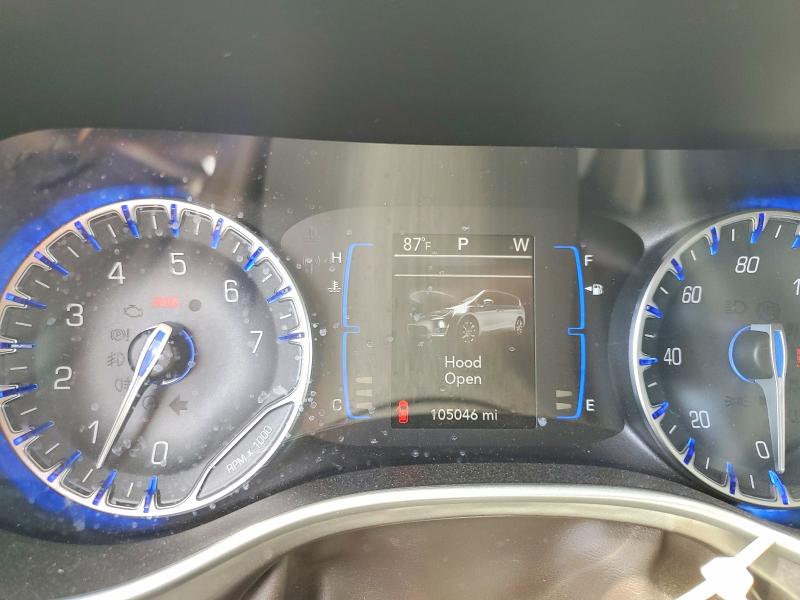 Photo 9 from auction – 2017 CHRYSLER PACIFICA with VIN 2C4RC1BG5HR778536