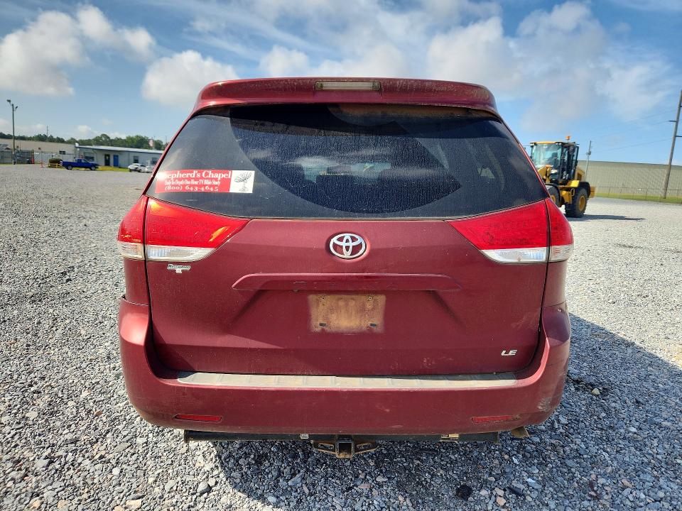 Photo 6 from auction – 2014 TOYOTA SIENNA with VIN 5TDKK3DC8ES443364