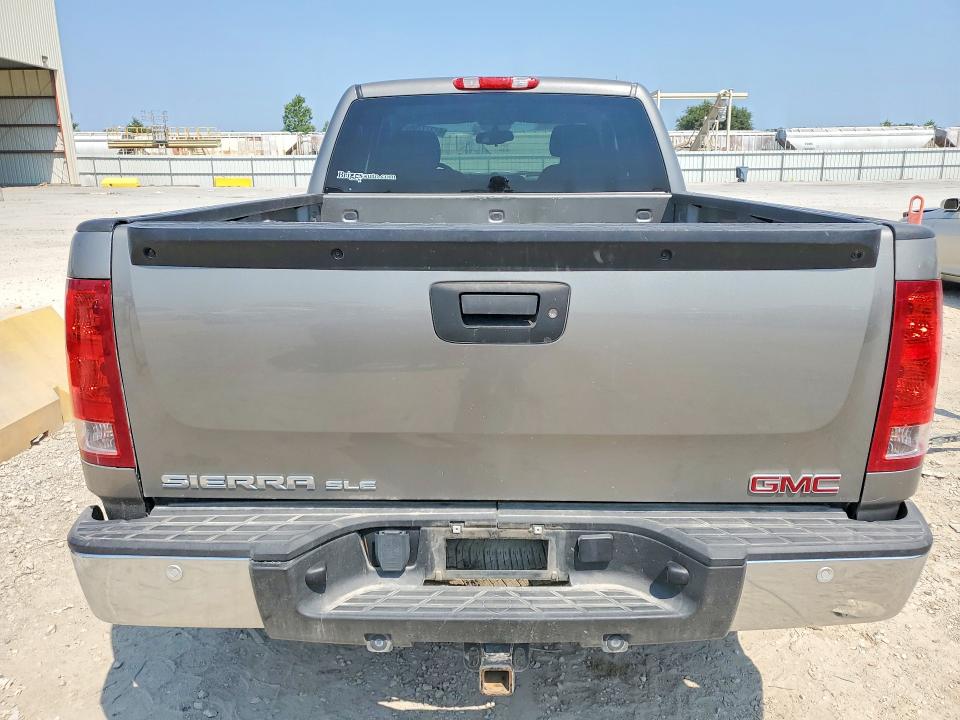 Photo 6 from auction – 2013 GMC SIERRA with VIN 1GTR2VE75DZ103484