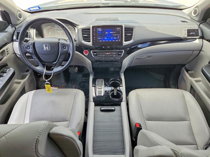 Фото 8 с аукциона – 2017 HONDA PILOT с VIN 5FNYF6H05HB041049