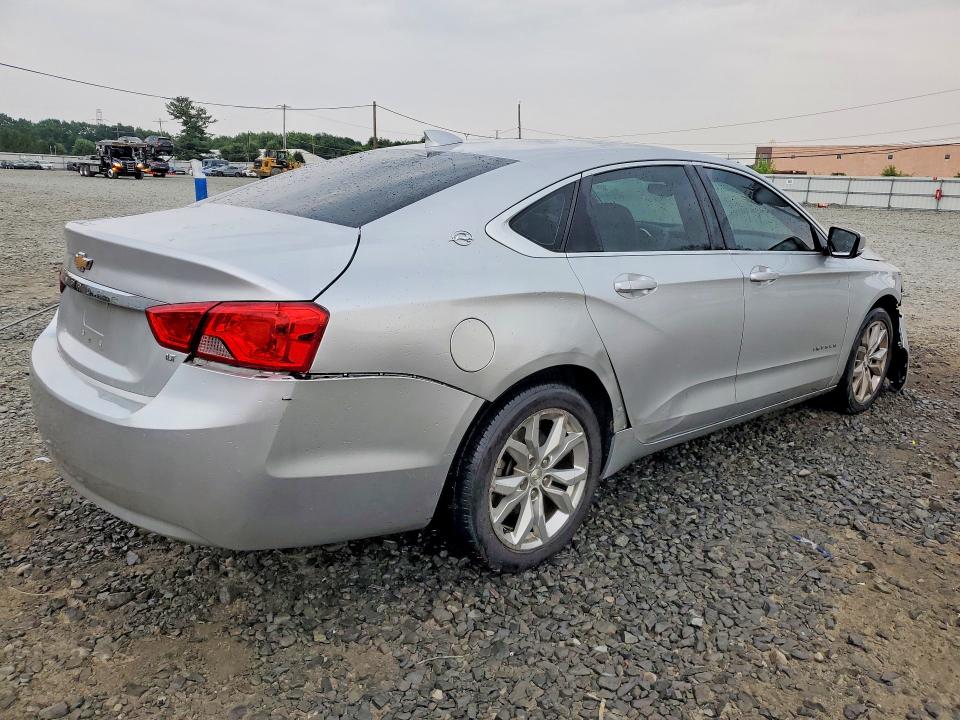 Photo 3 from auction – 2017 CHEVROLET IMPALA with VIN 2G1105SA4H9162845