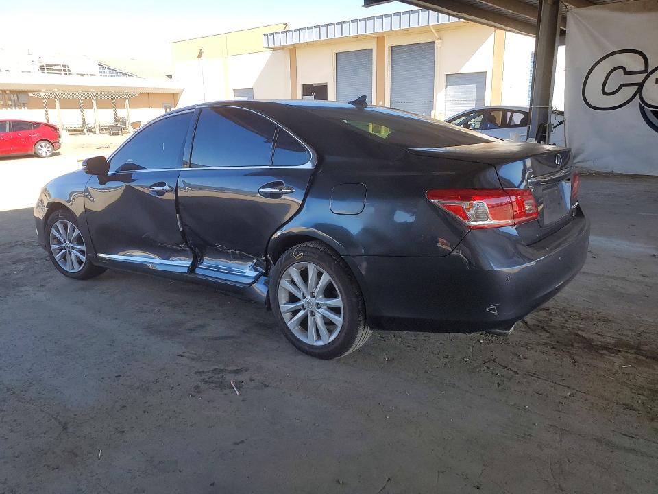 Photo 2 from auction – 2011 LEXUS ES with VIN JTHBK1EGXB2456558