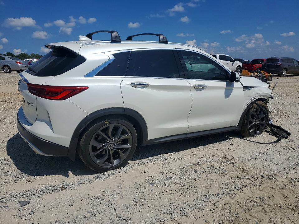 Photo 3 from auction – 2019 INFINITI QX50 with VIN 3PCAJ5M16KF106426