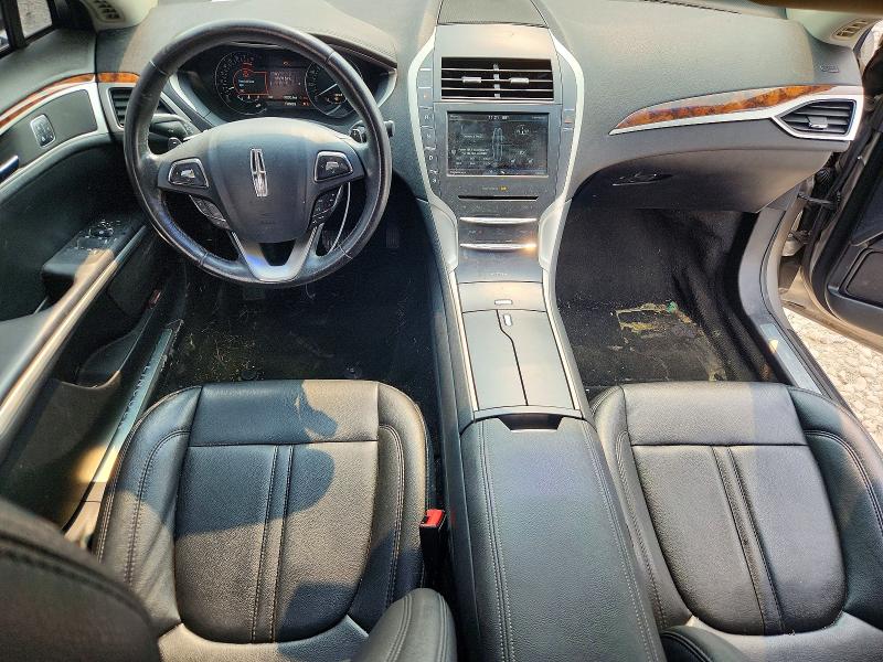 Photo 8 from auction – 2016 LINCOLN MKZ with VIN 3LN6L2G99GR600233