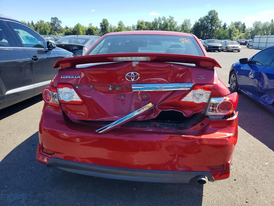 Photo 6 from auction – 2013 TOYOTA COROLLA with VIN 5YFBU4EE4DP093481