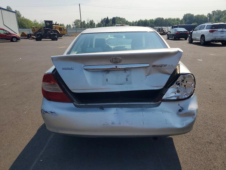 Photo 6 from auction – 2002 TOYOTA CAMRY with VIN 4T1BE32K02U597443