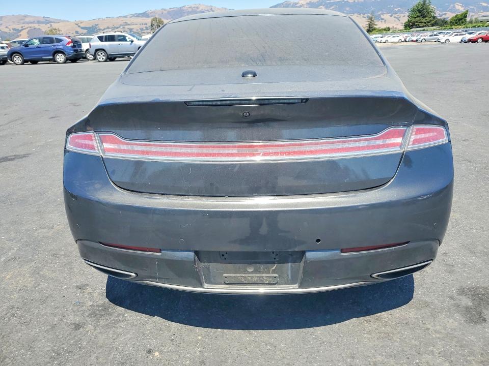 Photo 6 from auction – 2019 LINCOLN MKZ with VIN 3LN6L5MU1KR618583