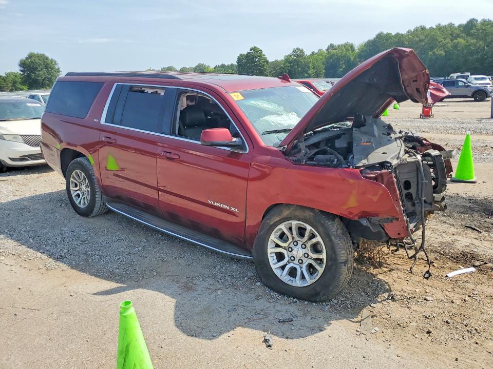 Снимка 4 от търг – 2018 GMC YUKON XL с VIN 1GKS1GKC6JR334668
