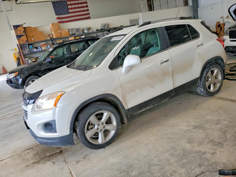 CHEVROLET TRAX 2015 with VIN KL7CJTSB0FB198762 - Photo from auction