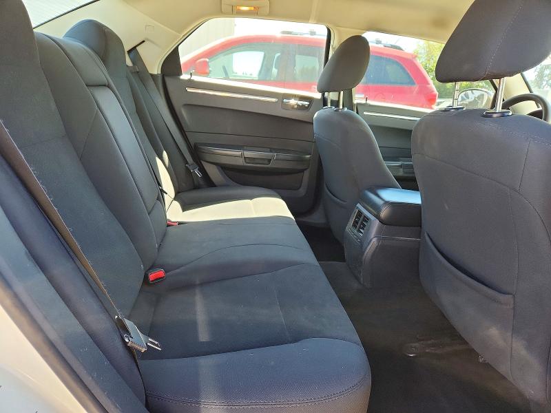 Photo 10 from auction – 2010 CHRYSLER 300 with VIN 2C3CA4CDXAH307211