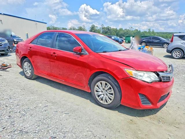 Photo 4 from auction – 2014 TOYOTA CAMRY with VIN 4T1BF1FK7EU840665