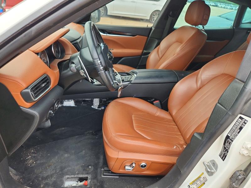 Photo 7 from auction – 2021 MASERATI LEVANTE with VIN ZN661YUAXMX359666