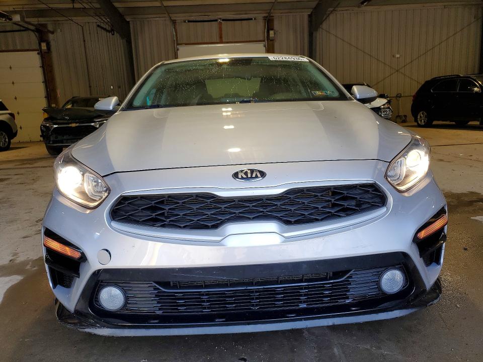 Photo 5 from auction – 2019 KIA FORTE with VIN 3KPF24AD6KE087359
