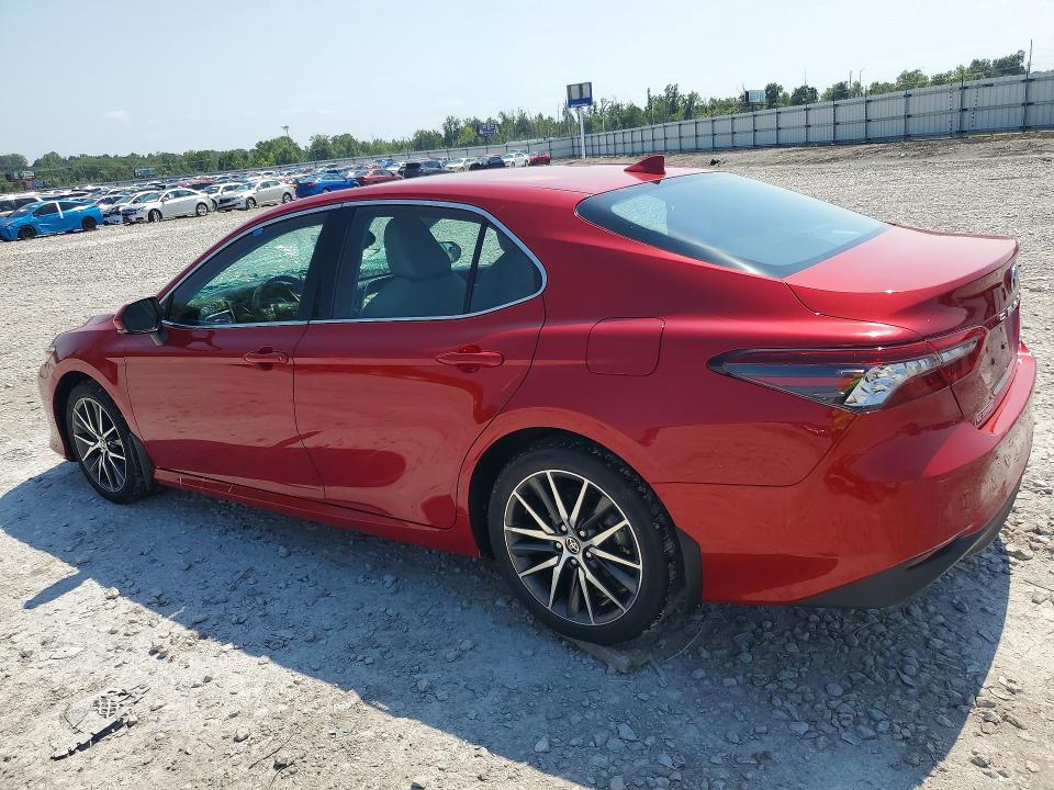 Photo 2 from auction – 2023 TOYOTA CAMRY with VIN 4T1F11BK4PU078226