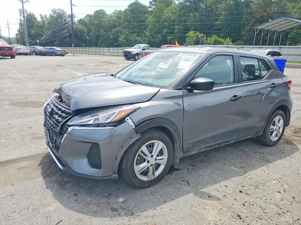 2025 NISSAN KICKS PLAY