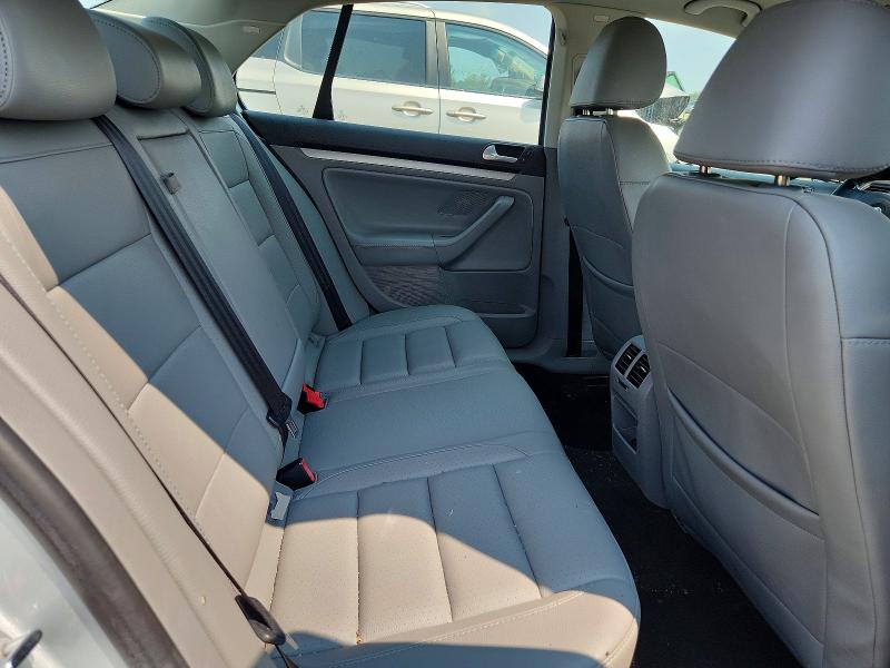 Photo 10 from auction – 2008 VOLKSWAGEN JETTA with VIN 3VWRM71K78M040246