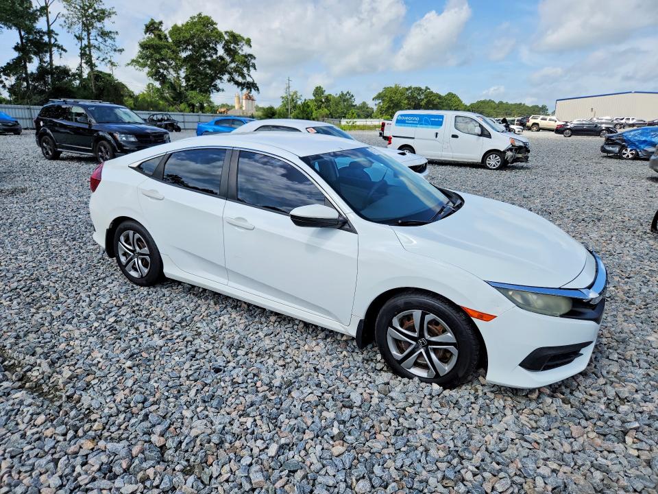 Photo 4 from auction – 2016 HONDA CIVIC with VIN 19XFC2F58GE036116