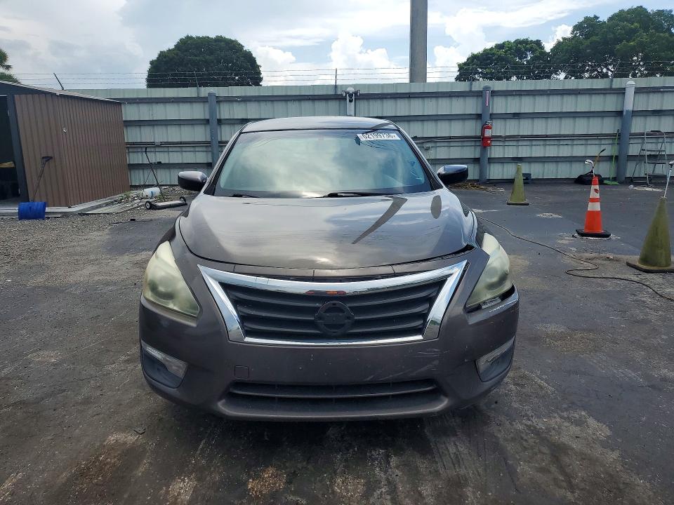 Photo 5 from auction – 2013 NISSAN ALTIMA with VIN 1N4AL3AP1DC262791
