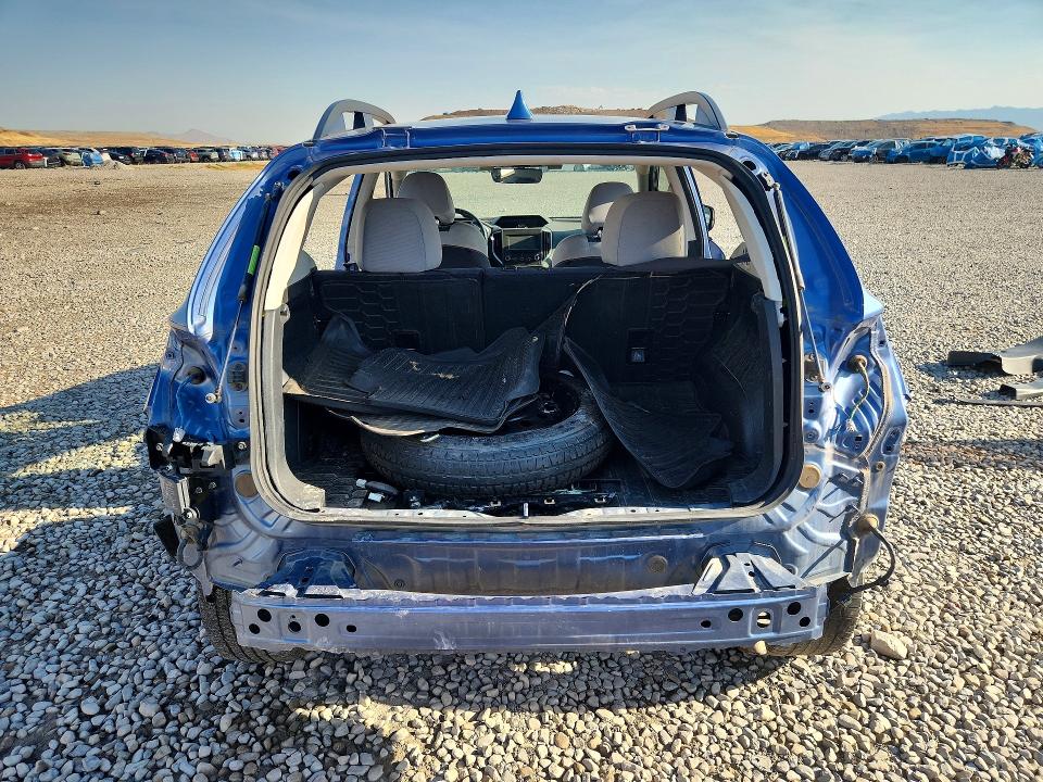 Photo 6 from auction – 2019 SUBARU CROSSTREK with VIN JF2GTAEC5KH315753