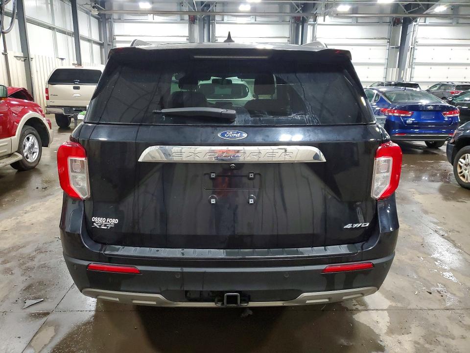 Photo 6 from auction – 2021 FORD EXPLORER with VIN 1FMSK8DH5MGC30000