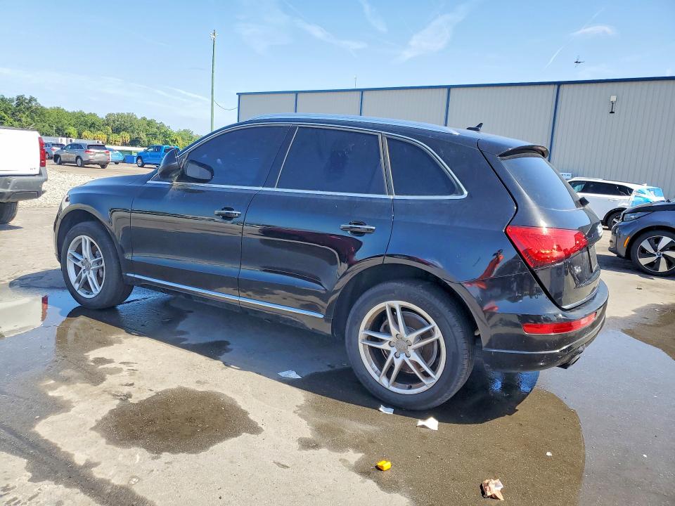 Zdjęcie 2 z aukcji – 2015 AUDI Q5 z VIN WA1CFAFP9FA015776