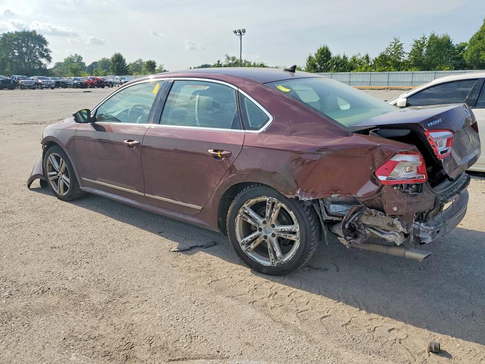 Photo 2 from auction – 2014 VOLKSWAGEN PASSAT with VIN 1VWCN7A32EC018339