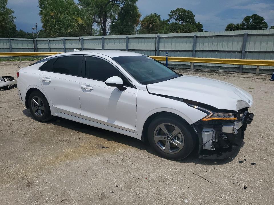 Photo 4 from auction – 2023 KIA K5 with VIN 5XXG14J23PG190873