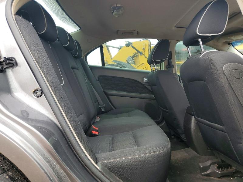 Photo 10 from auction – 2010 FORD FUSION with VIN 3FAHP0HA4AR328461
