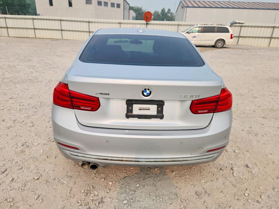 Photo 6 from auction – 2017 BMW 330 with VIN WBA8D9G32HNU63541