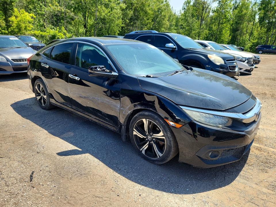 Photo 4 from auction – 2016 HONDA CIVIC with VIN 2HGFC1F90GH113046
